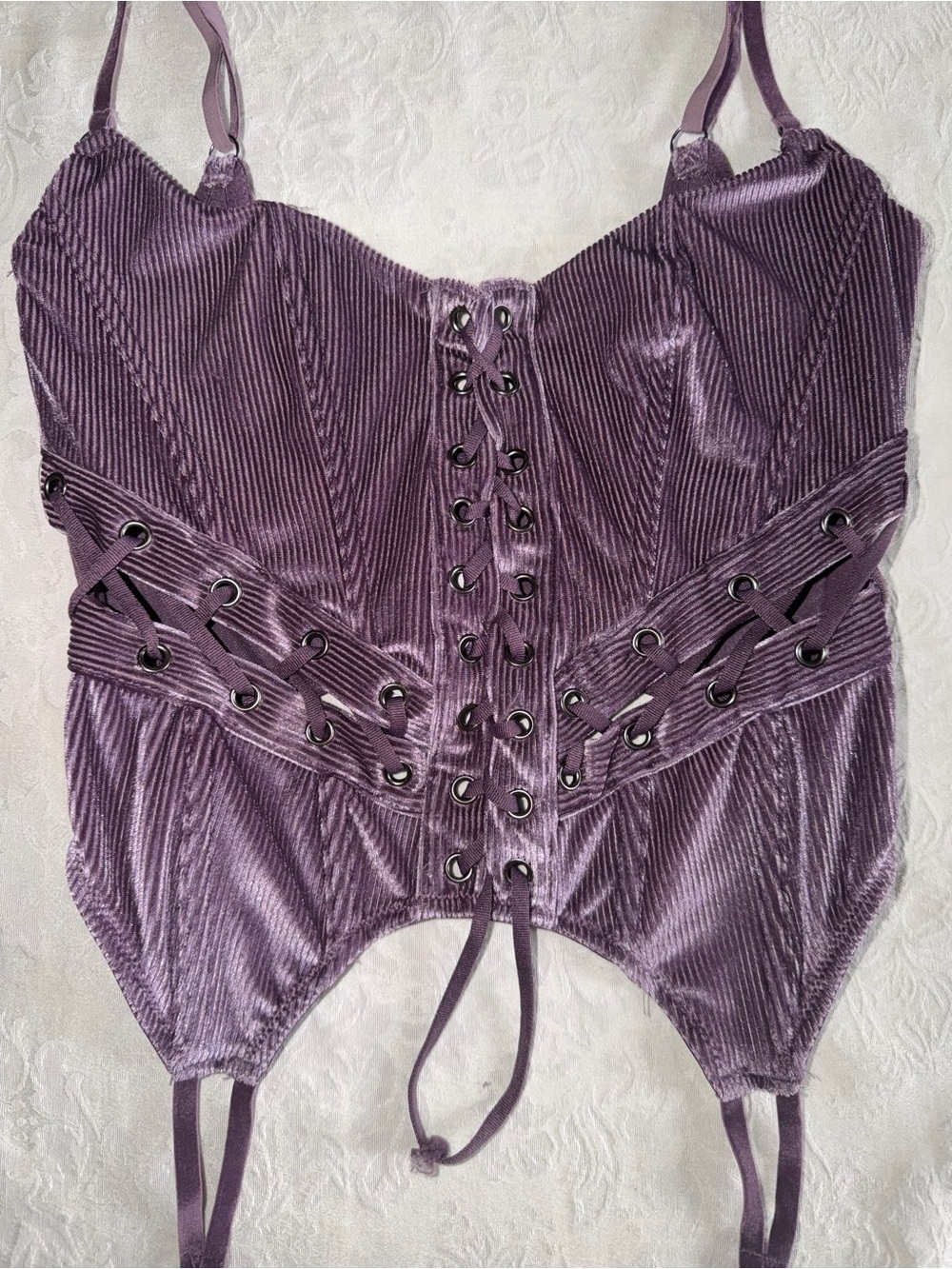 UO Corset Lavender Velvet Lace-Up Camisole - Picture 6 of 8